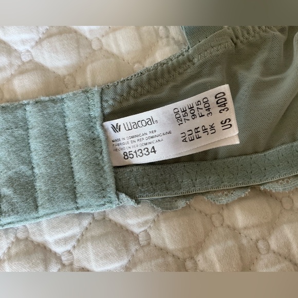 Wacoal 851334 Soft Sense Underwire Lace Bra in Soft Blue 34DD - Picture 6 of 16